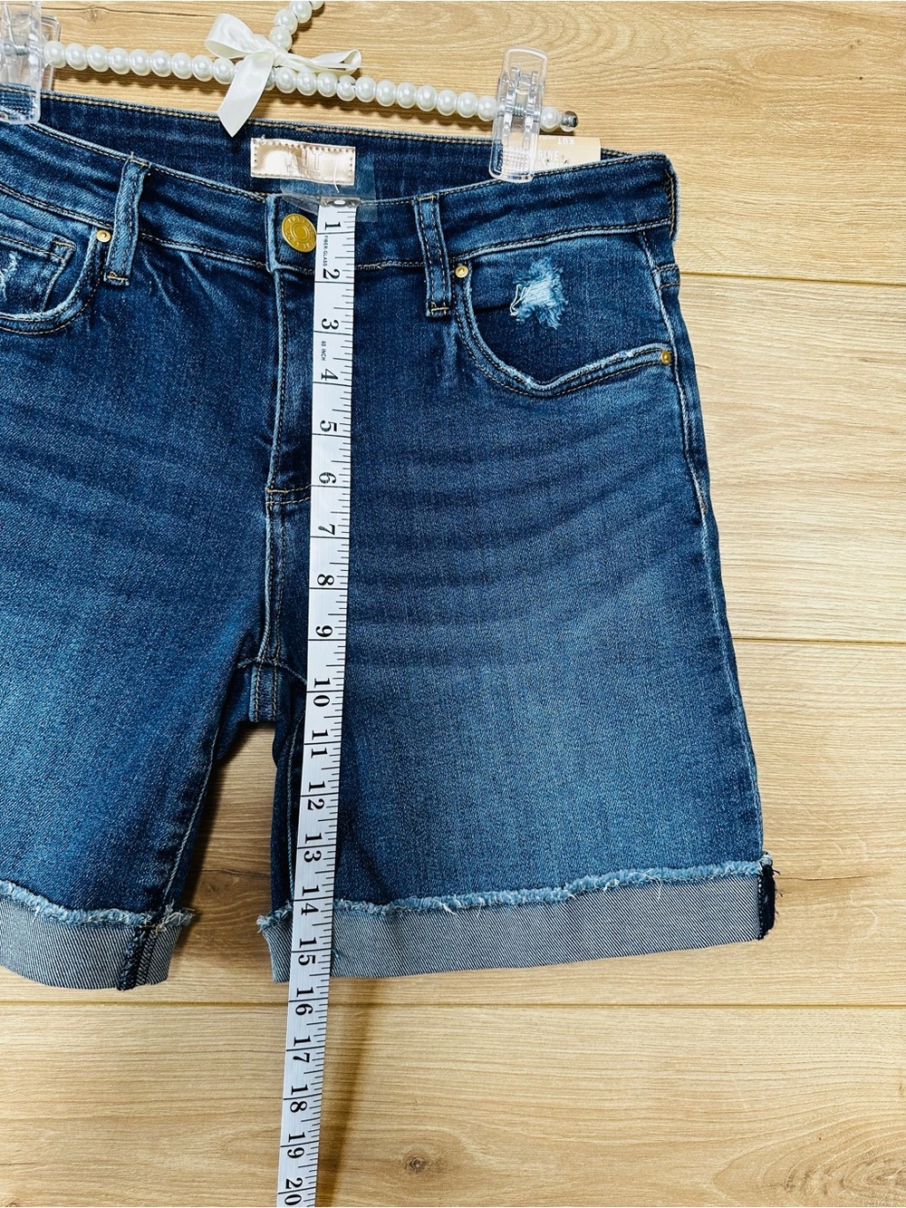 Kut from the Kloth katherine Boyfriend short Dark Blue Boyfriend Denim Shorts - Picture 10 of 12